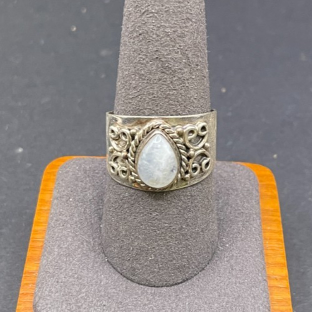 Vtg 925 Sterling Silver Moonstone Ring Teardrop Pear Cabochon Wide Band Size 10